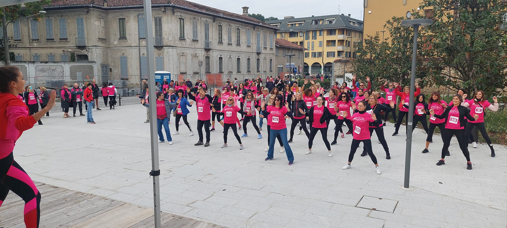 CAMMINATA CON AMICHE PER MANO – foto 8