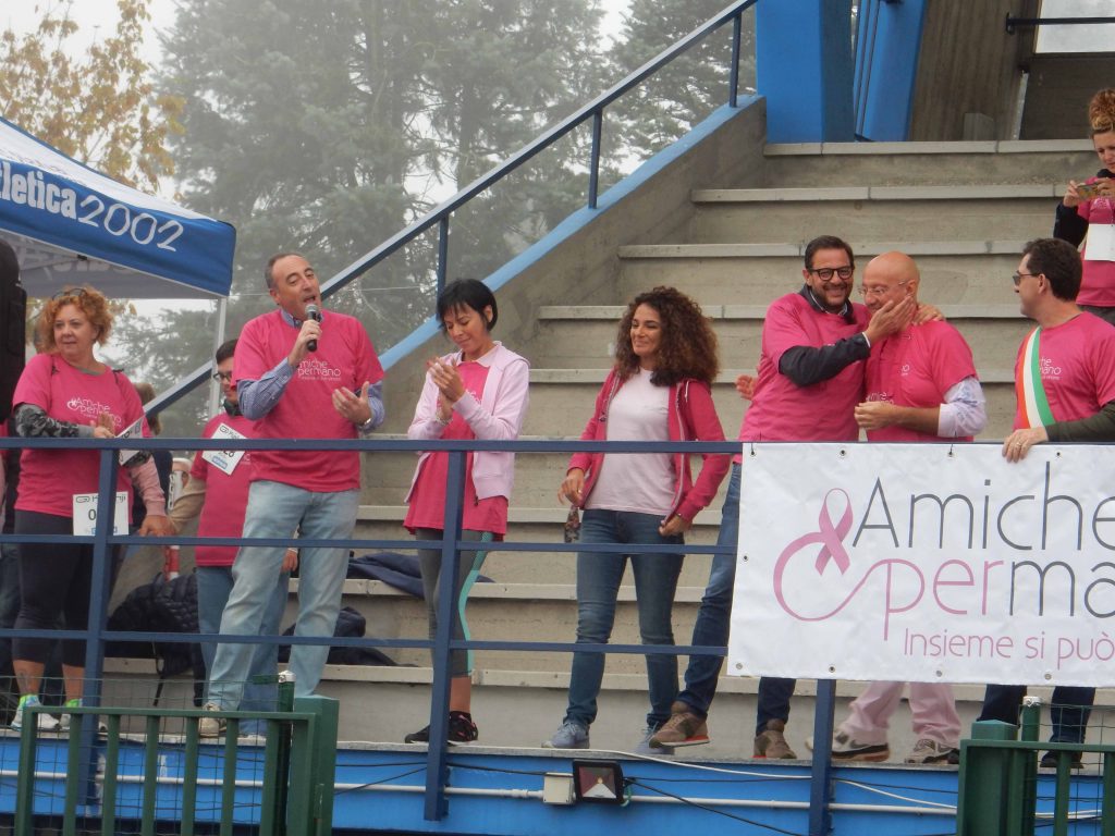 CAMMINATA CON AMICHE PER MANO – foto 5